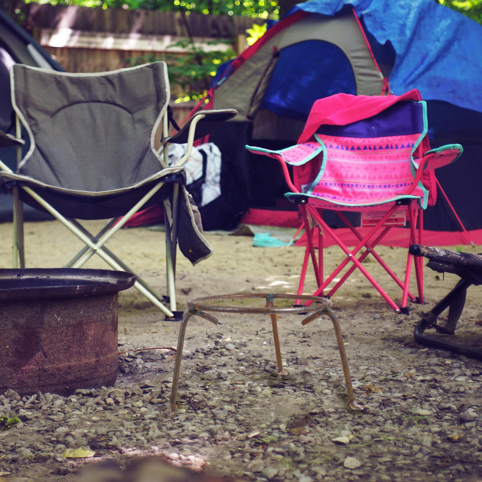 Soporte para ollas, barras de  - Camping Cooking Tripod reseña y precio
